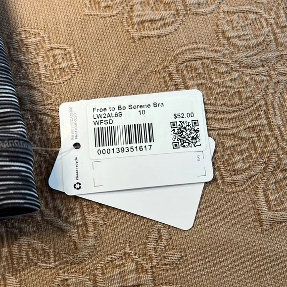 NWT Lululemon Free to be Serene Bra - Picture 2 of 5